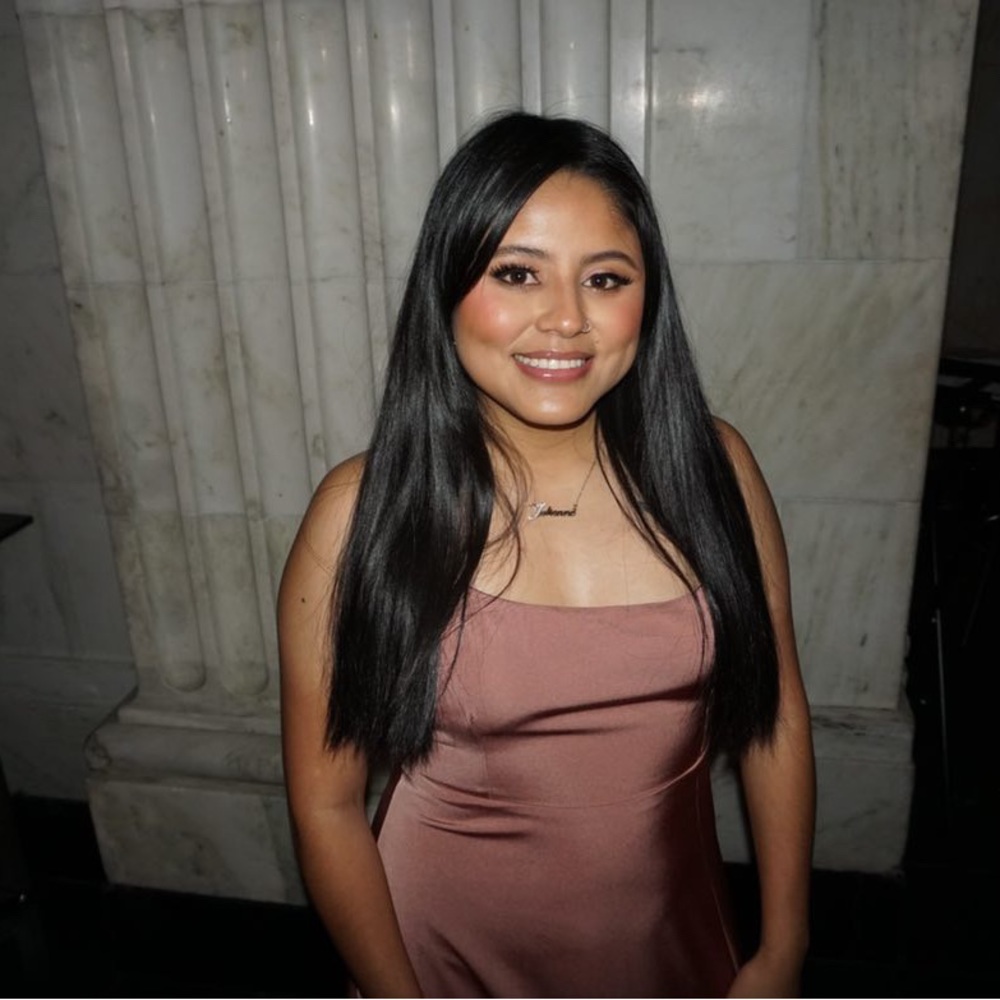 Meet your Posher, Jennifer